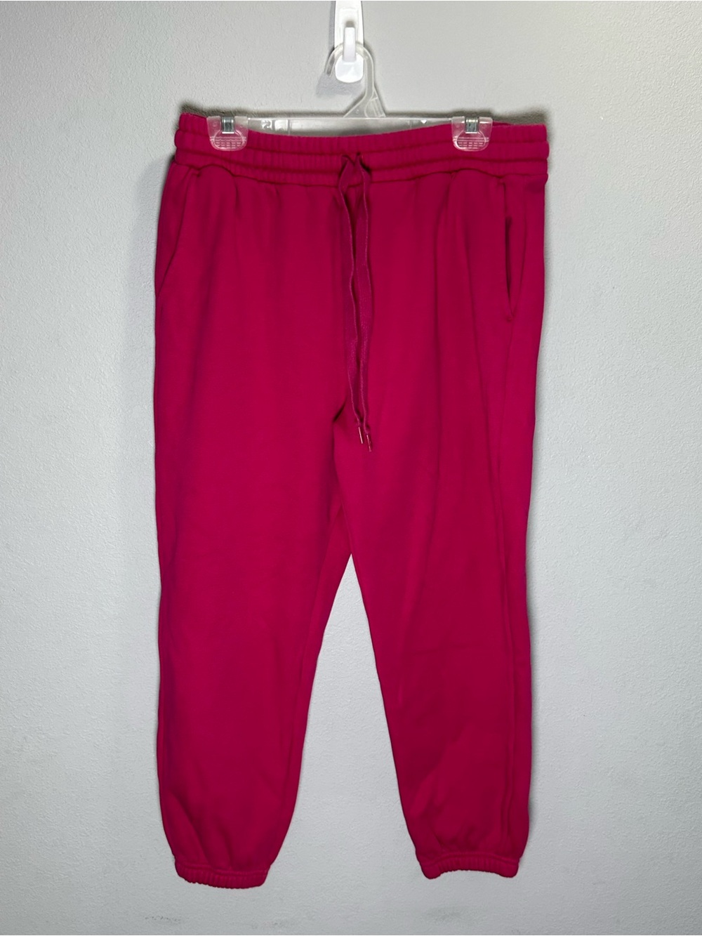 Fabletics Bright Pink Women's Jogger Pants
